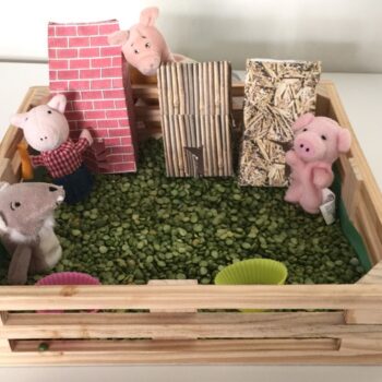 Three little pigs story time fun for children and toddlers to re-enact the story