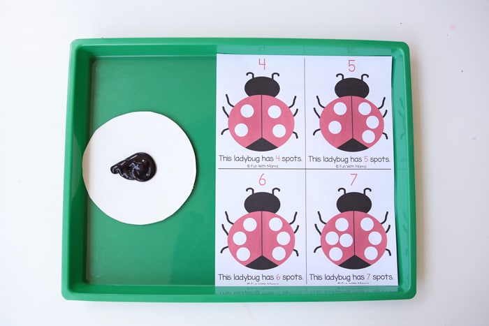 ladybug-counting-finger-paint