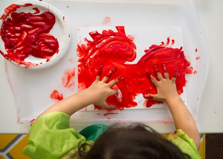 messy play sensory play art 