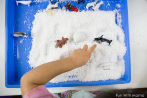 Kids Snow Hunt and Sensory Exploration - Fun with Mama