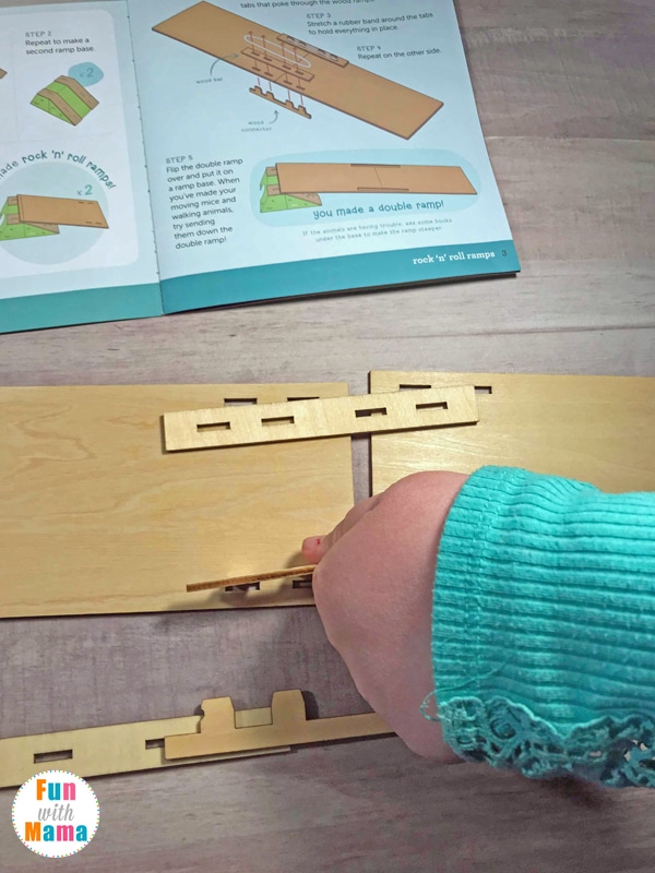 Kiwi Crate Review: Rock N Roll Ramps. A fun subscription box for kids all about STEM. Excellent for Kindergarteners on up. 