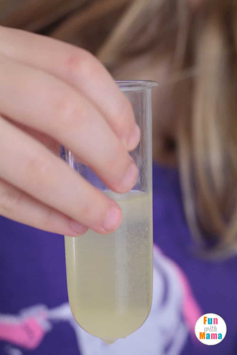 using a beaker for apple experiment 
