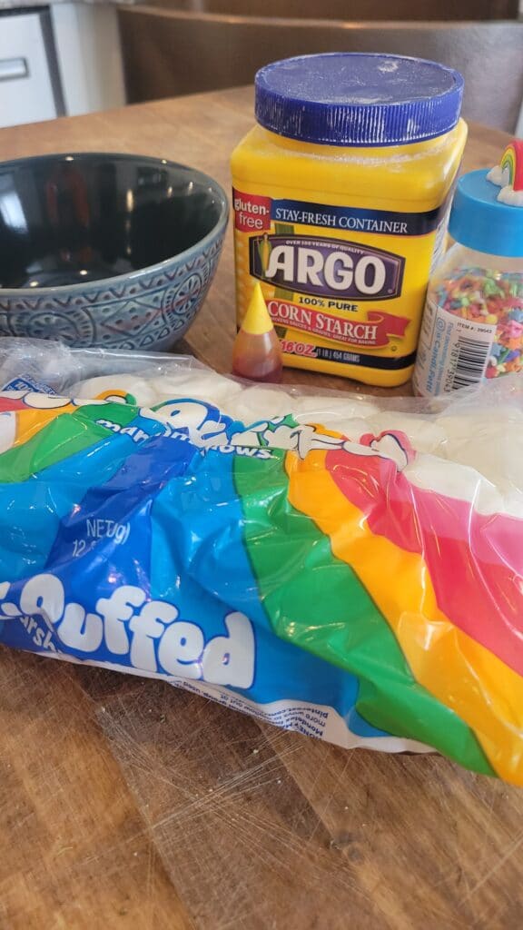 ingredients needed to make marshmallow slime 